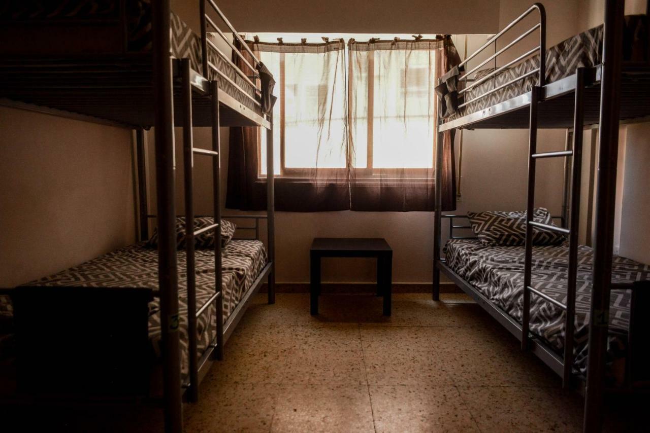 Katka Hostel ラルナカ エクステリア 写真